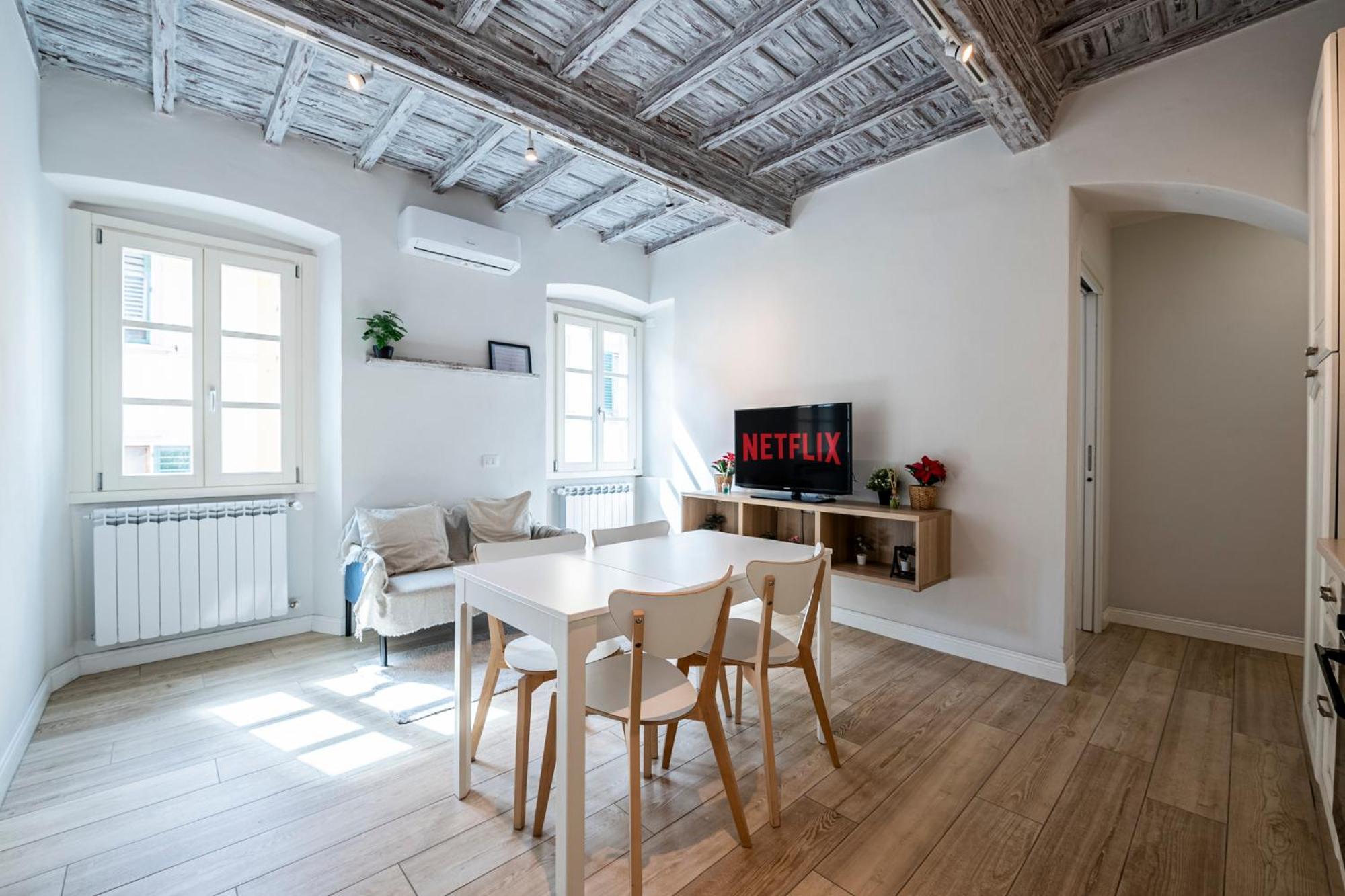 10 Minuti Duomo - Double Suite Con Idromassaggio ฟลอเรนซ์ ภายนอก รูปภาพ